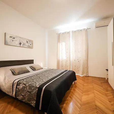 Apartment City Center